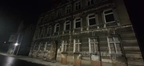 Dwie opuszczone kamienice - zdjęcie 1/3