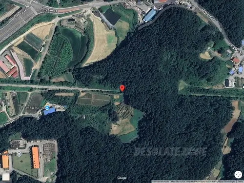 tunel kolejowy - photo 1/1 - Google Satellite