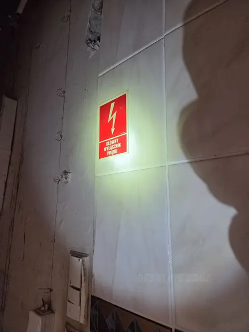 Opuszczony budynek wielofunkcyjny, Łódź - photo 5/19