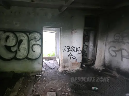 Ruiny górnej stacji wyciągu narciarskiego - photo 15/15