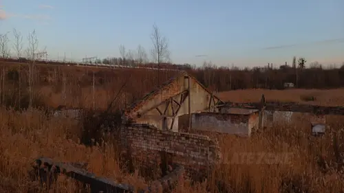 Zalana fabryka frefabrykatów betonowych, Bytom - zdjęcie 1/7