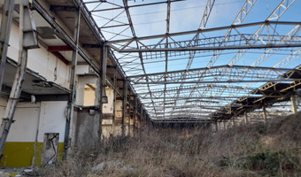 Fabryka dźwigów Famabud,