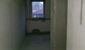 Opuszczony dom opieki seniora