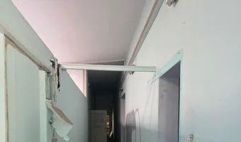 Opuszczony zakład p a w o