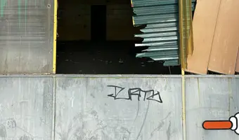Opuszczony pasaż/restauracja