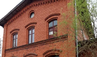 Opuszczony dworzec w komprachcicach