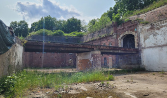 Fort v i i im. tadeusza kościuszki, toruń