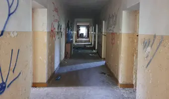 Opuszczony hotel Black Tower