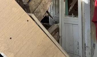 Opuszczony dom - photo 2/2