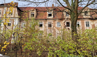 Opuszczony pałacyk Klein Schwein, Świnino,