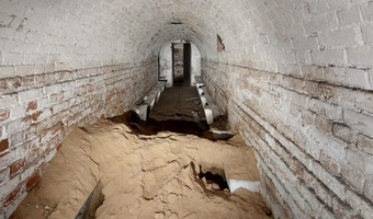 Schrony na terenie anilany, Łódź