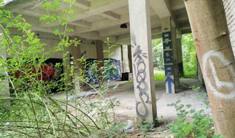 Były zakład materiałów opatrunkowych