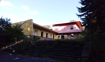 Ośrodek szkoleniowo-wypoczynkowy huty katowice w rogoźniku ( biały dom) - rogoźnik