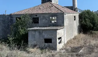 Opuszczona fabryka - zdjęcie 3/4