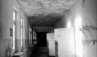 Opuszczony szpital psychiatryczny/szkoła