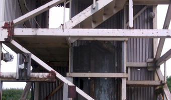 Opuszczone zakłady przetwórstwa ziemniaczanego w luboniu, luboń