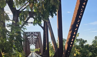 Opuszczony most kolejowy