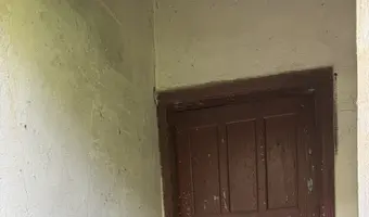 Opuszczone budynki - zdjęcie 2/4