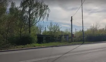 Opuszczony mechanik samochodowy