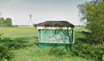 Opuszczony kiosk,