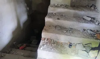 Opuszczona willa na rokiciu - photo 2/4