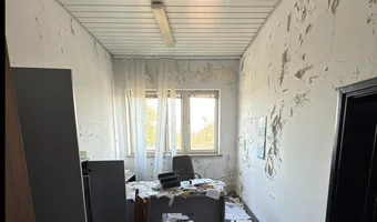 Stara fabryka, kłobuck