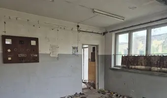 Magazyn oraz warsztat samochodowu