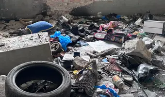 Zajezdnia kolejowa z kominem