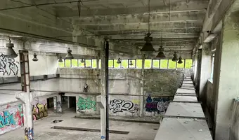 Opuszczony zakład przemysłowy - photo 2/4