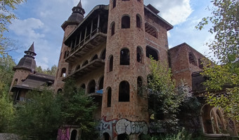 Zamek w Łapalicach, Łapalice