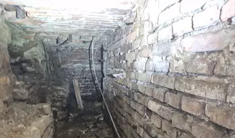 Magazyn oraz warsztat samochodowu