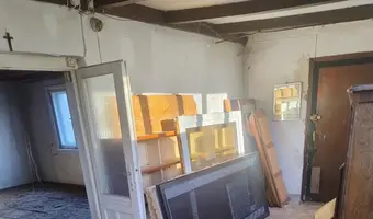 Mały ale 2-piętrowy domek - zdjęcie 3/4