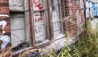 Dworzec Łódź-Karolew, Łódź
