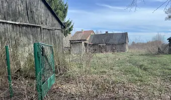 Opuszczony dom z wyposażeniem