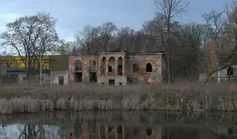 Zespół dworski i folwarczny