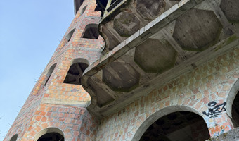 Zamek w Łapalicach, Łapalice,