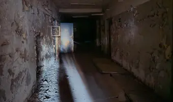 Opuszczony budynek szpitala - photo 3/4