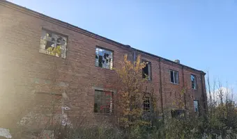 Dawny, lokalny zakład