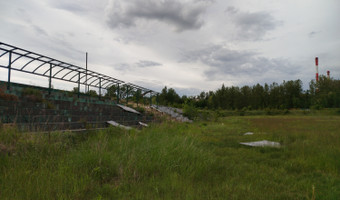 Opuszczony stadion ligoty