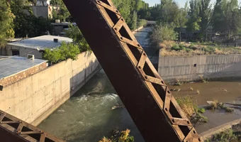 Opuszczony most kolejowy