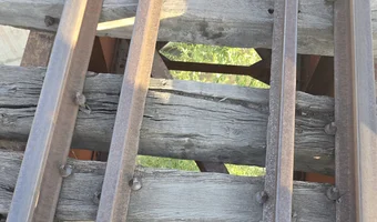 Opuszczony most kolejowy