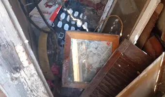 Opuszony pałacyk - photo 2/4