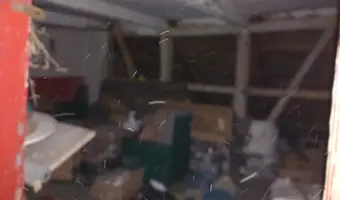 Opuszczony domek w dywitach - zdjęcie 4/4