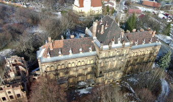 Neogotycki szpital z x i x wieku, mokrzeszów