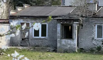 Opuszczony dom - zdjęcie 2/3