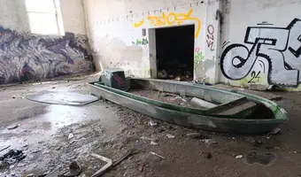Opuszczone budynki po dawnych koszarach wojskowych, borne sulinowo - photo 4/4
