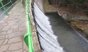 Zapora na Łomnicy w Karpaczu,