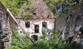 Ruiny kościoła i cmentarz, Marcinków
