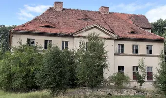 Opuszczony pałac - zdjęcie 2/2