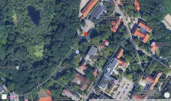 Opuszczony nieużywany budynek UWM
